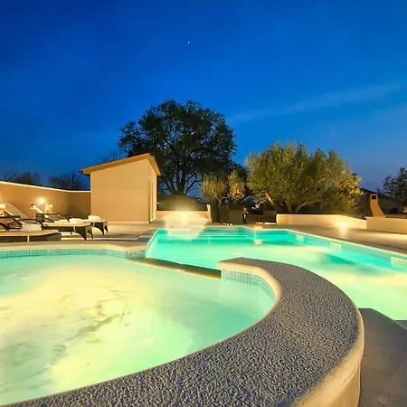 Vale Holiday home