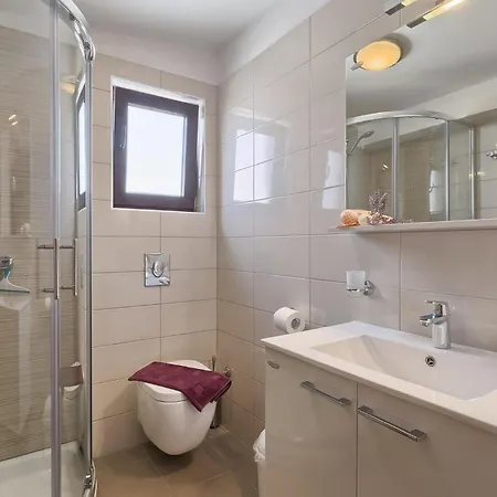Vale Holiday home