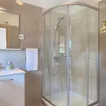 Vale
